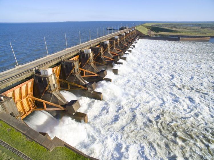 Paraguay recibió USD 19 millones de Argentina por cesión de energía