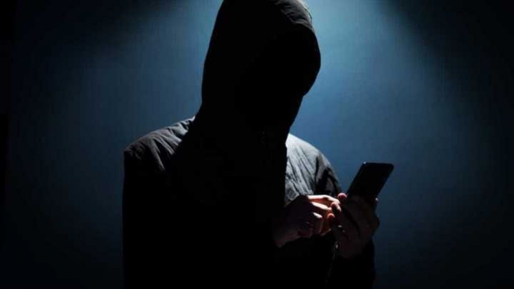 Alertan sobre uso de FaceApp, en redes sociales