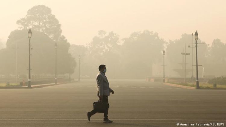 Nueva Delhi cerrará escuelas una semana por altos niveles de contaminación