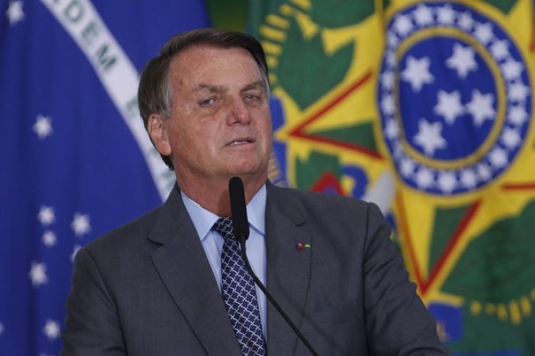 Sinovac exigió a Bolsonaro no criticar más a China a cambio de cumplir los contratos de las vacunas