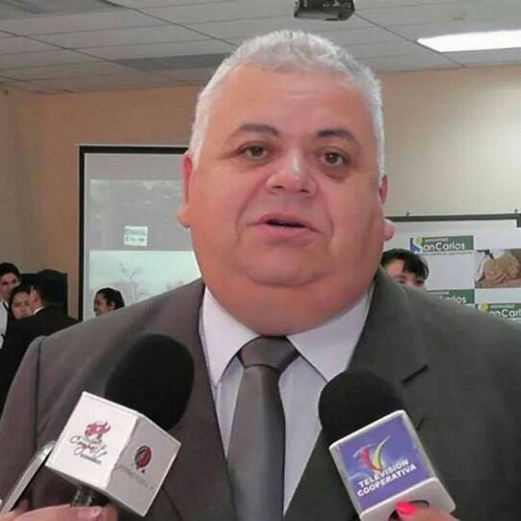 Ex diputado Juan Carlos Ozorio se presenta en la Fiscalía