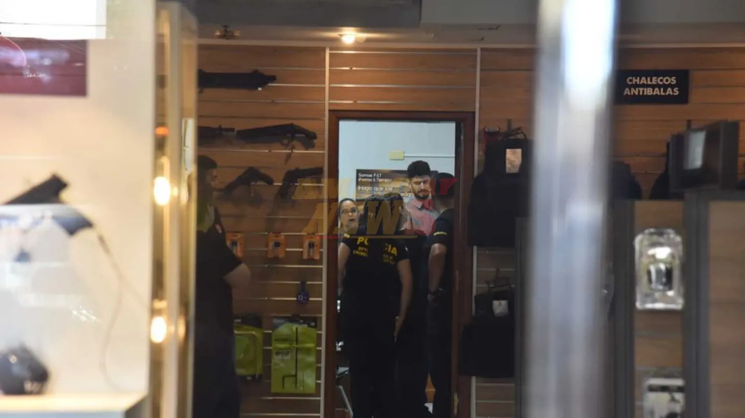 Allanan conocida empresa por el supuesto desvío transnacional de armas a circuitos ilícitos