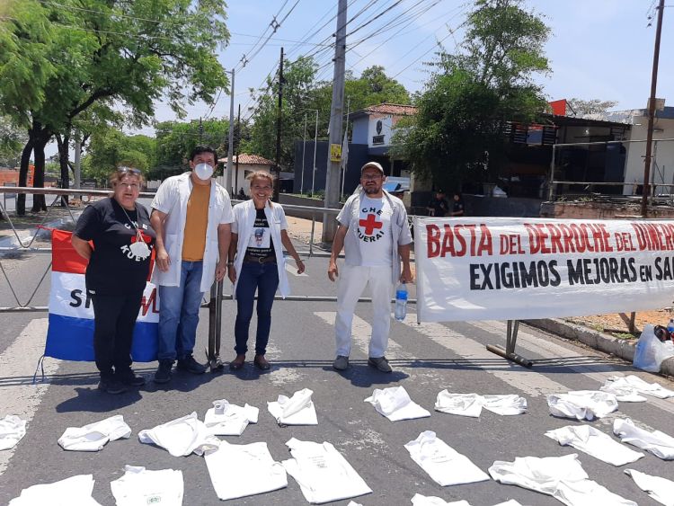 “Han sido unos meses agobiantes en tema de salario a los médicos”