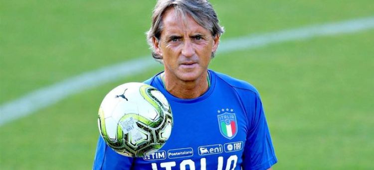 Roberto Mancini seguirá como seleccionador italiano hasta 2026