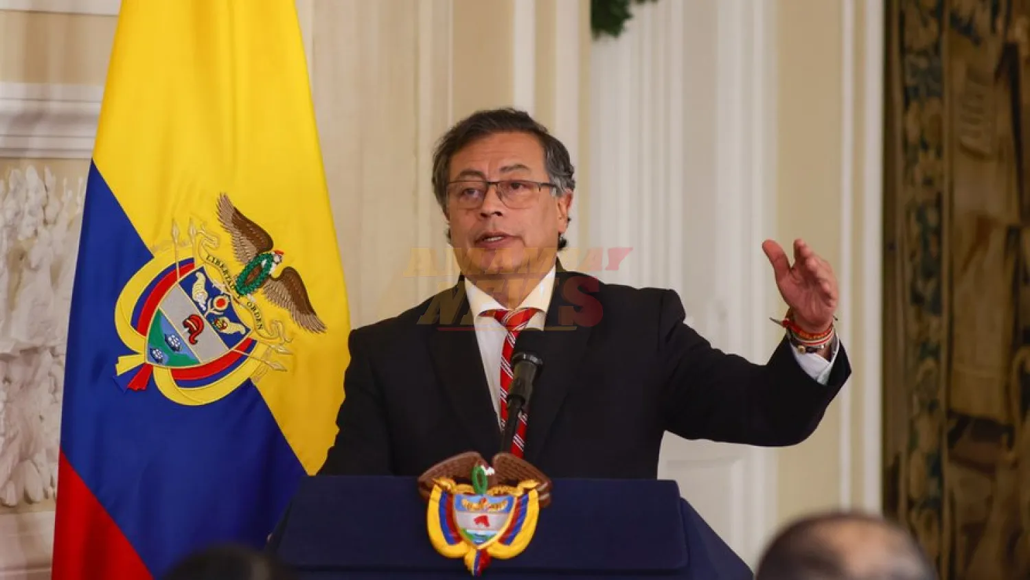 Petro tacha de ejecuciones extrajudiciales los ataques de EE.UU. contra lanchas