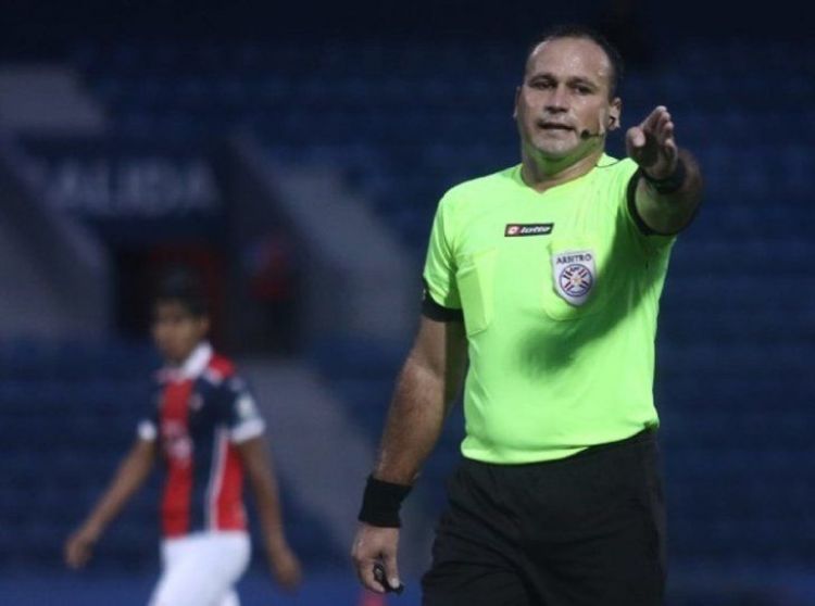 Giancarlos Juliadoza dirigirá el clásico en La Nueva Olla
