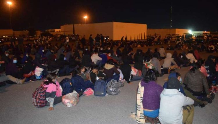 Detienen en México a 652 migrantes centroamericanos cerca de frontera con EEUU