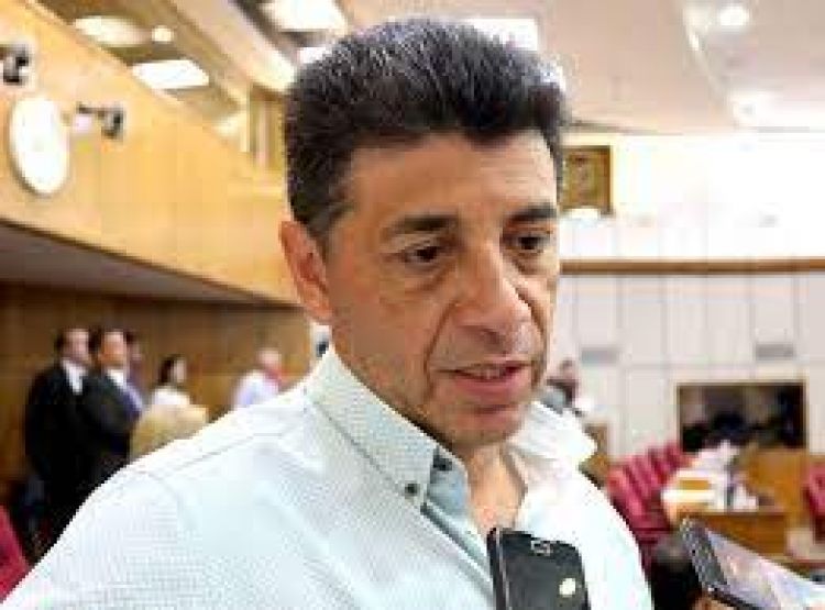 Poca formacin que brinda la escuela de polica genera "sensacin de inseguridad", segn senador