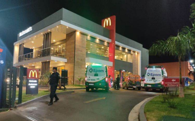 Asaltaron conocido local de comidas sobre avenida Eusebio Ayala de Asunción