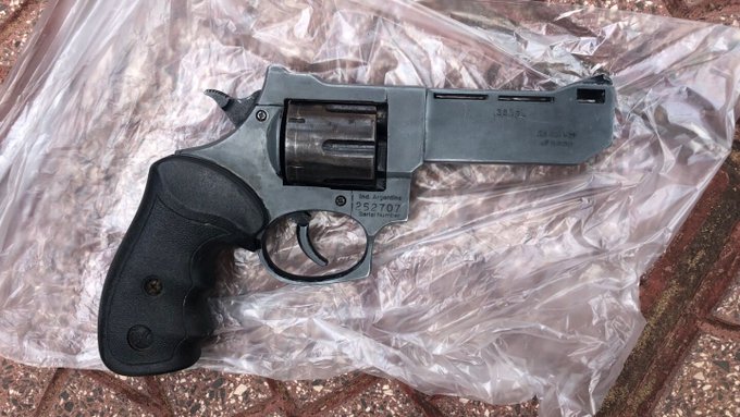 Caso chofer de Bolt: Hallan supuesta arma homicida y su celular