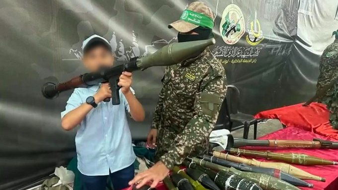 Cómo Hamas educa a los niños para el terrorismo