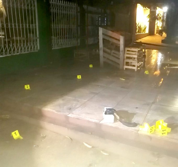 CDE: Desconocidos rocían a balazos una vivienda y un vehículo