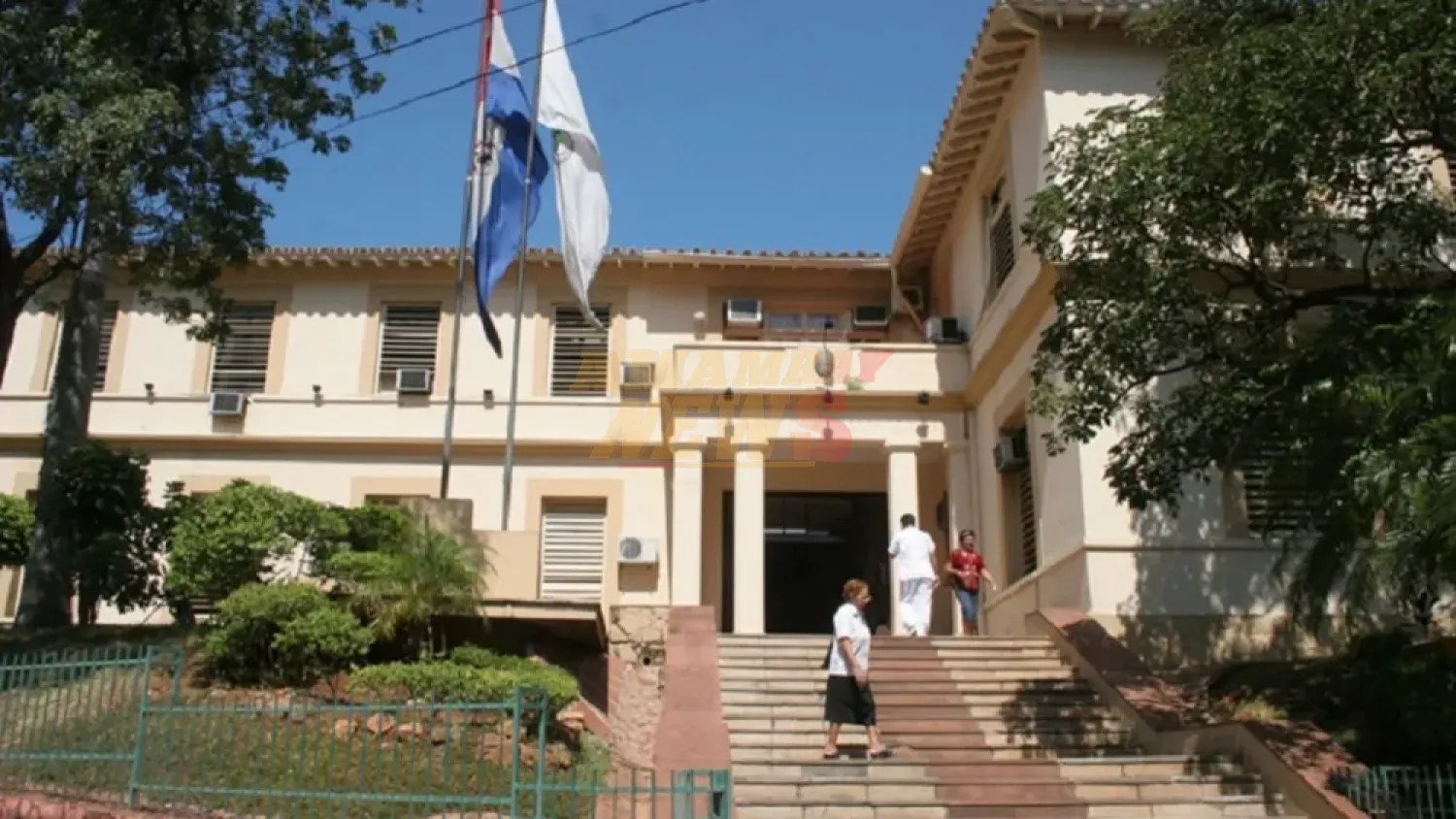 Gremio de médicos acusa a Salud de imponer decisiones ilegales
