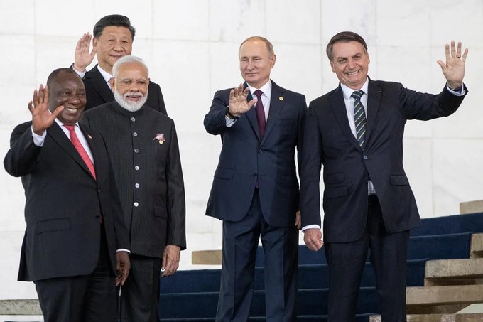 Vladimir Putin planea visitar China en octubre y no descarta acudir a la próxima cumbre del G20