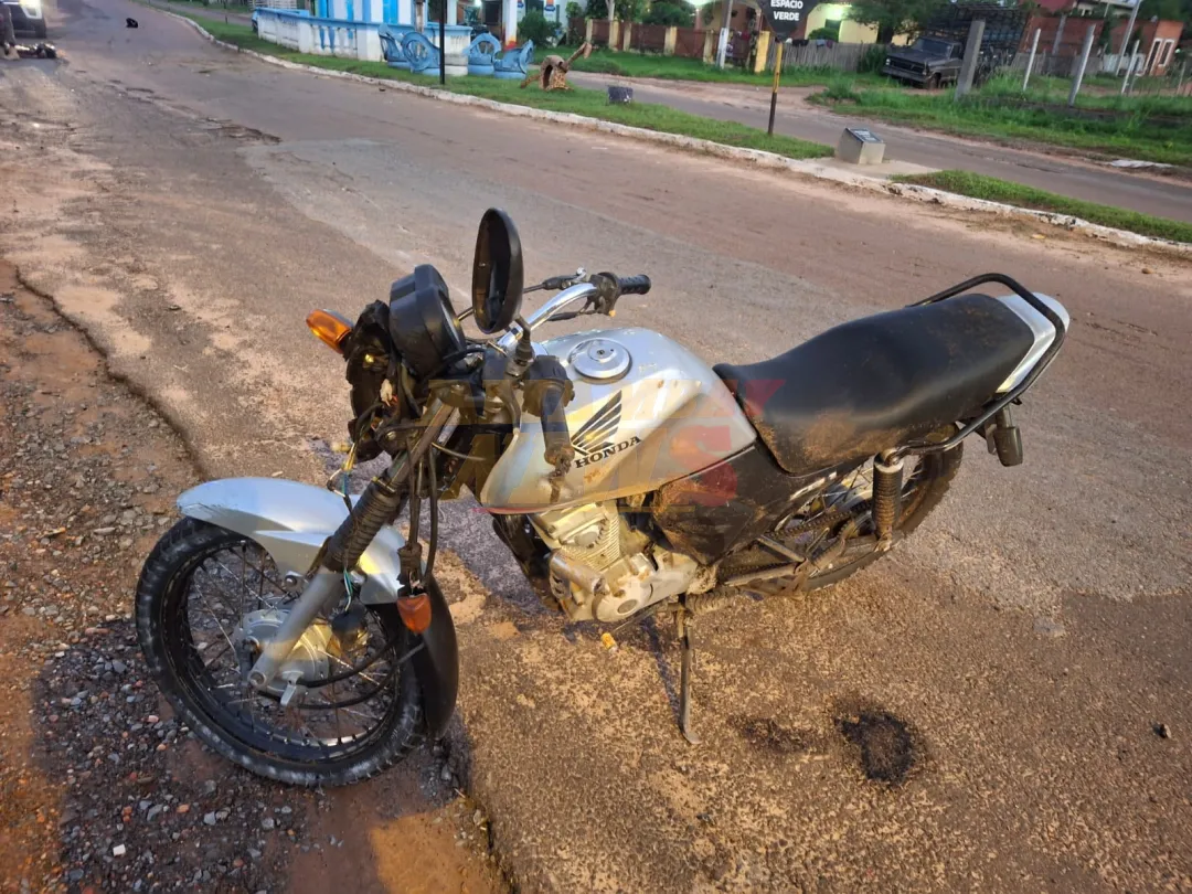 Motociclista fallece tras chocar contra el cordón de seguridad de la Virgen en Loreto