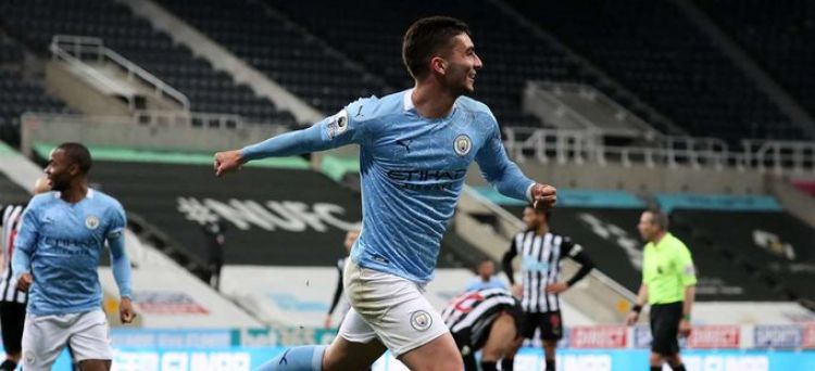 El Manchester City estrenó su título con victoria sobre el Newcastle