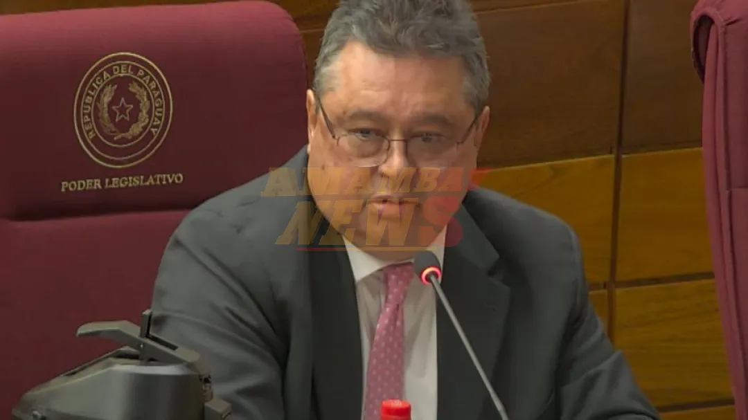 “Caiga quien caiga, se debe investigar”, dice Leite sobre chats de Lalo Gomes