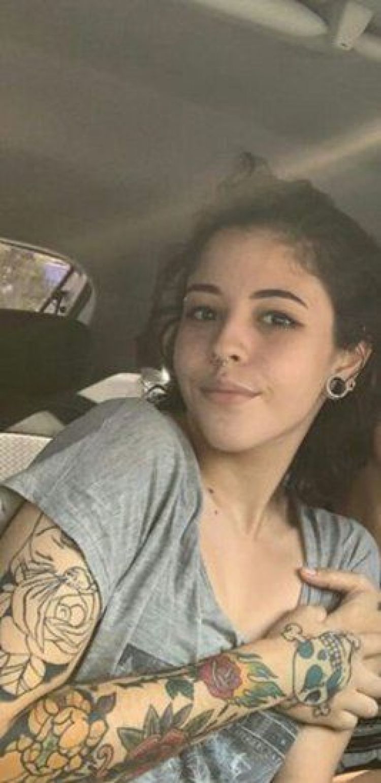 Familia busca desesperadamente a joven desaparecida hace tres semanas