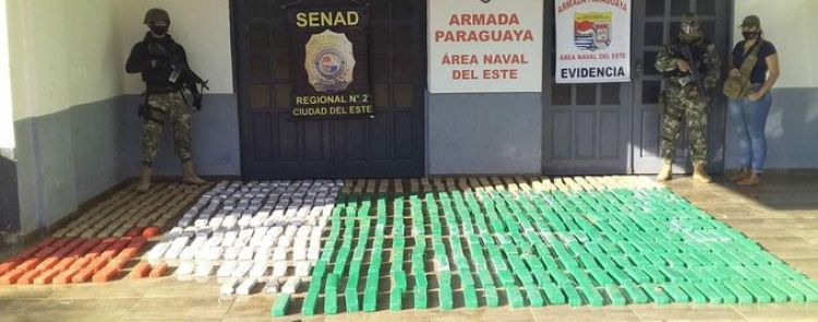 La Senad y la Armada evitaron que 300 kilos de marihuana pasen al Brasil