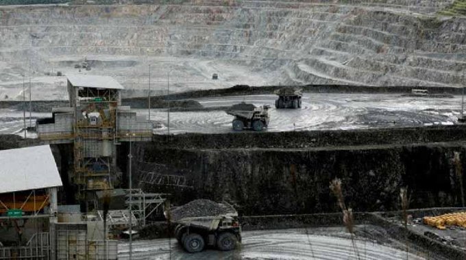 Empresa canadiense pide levantar bloqueos en accesos a mina de cobre en Panamá