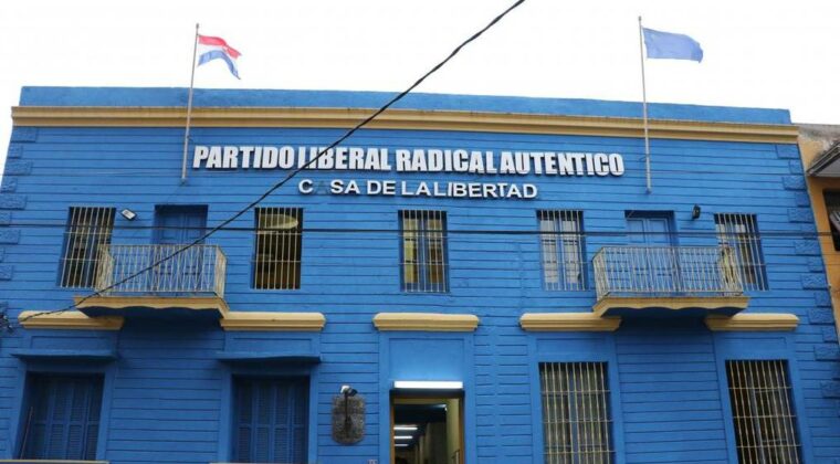 PLRA convoca a Jaegli para hablar de su propuesta de cubrir la deuda