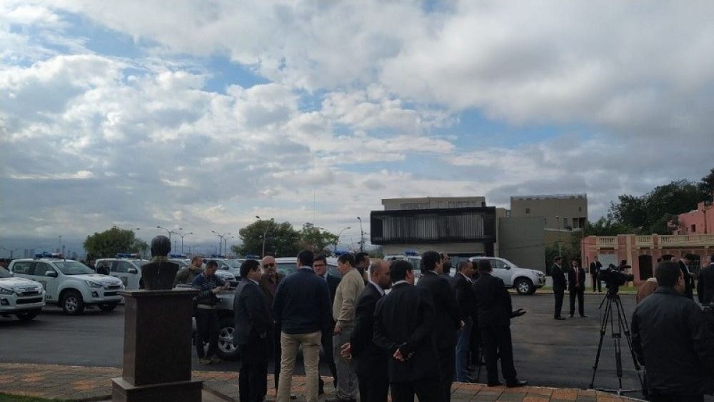 Entregan más patrulleras a la Policía Nacional