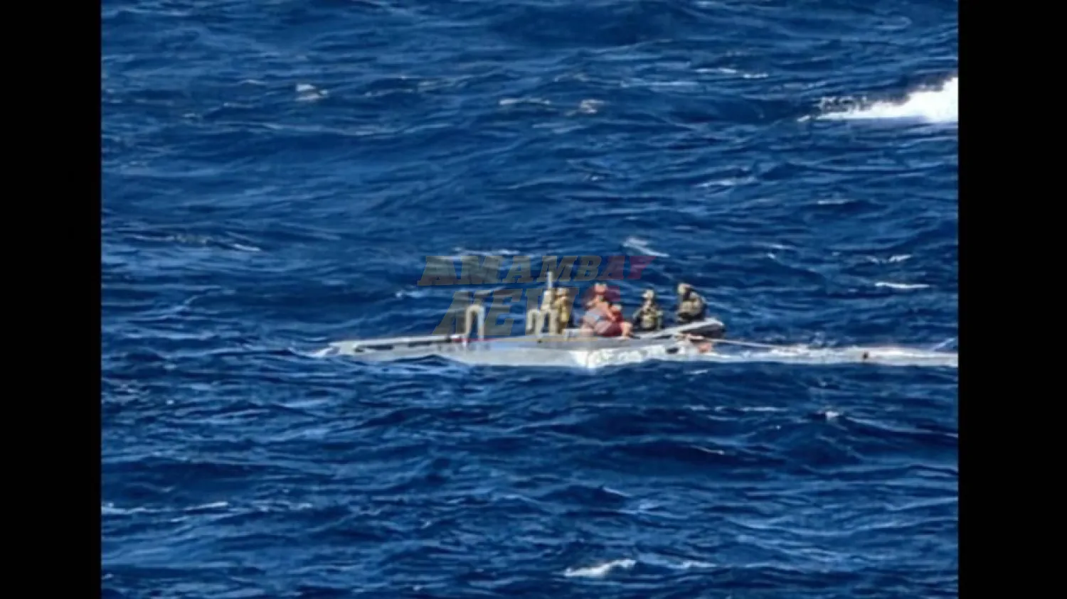 Submarino interceptado en Portugal cargaba más de nueve toneladas de cocaína
