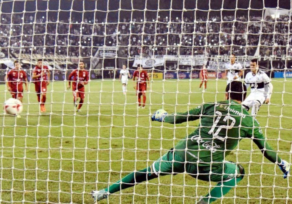 ¡Papelón! La APF recordó nuevas reglas, pero...