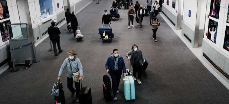 OMS advierte que prohibición de viajar no evitará propagación de variante ómicron