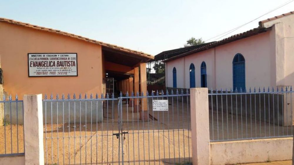 Suspenden clases en escuela de Concepción por que directora tiene meningitis