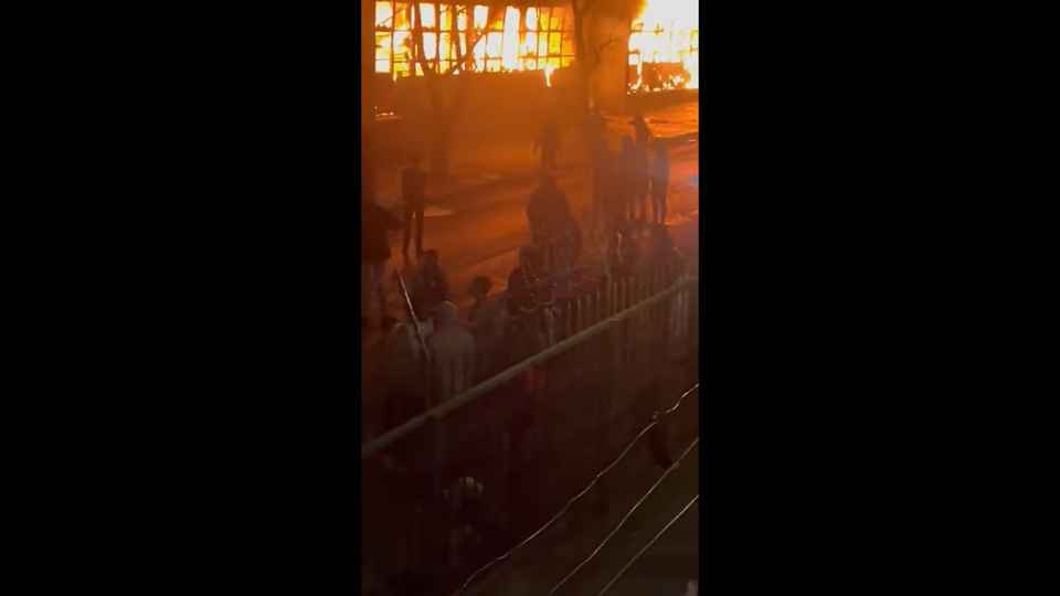 Un incendio mata al menos a 73 personas en Johannesburgo