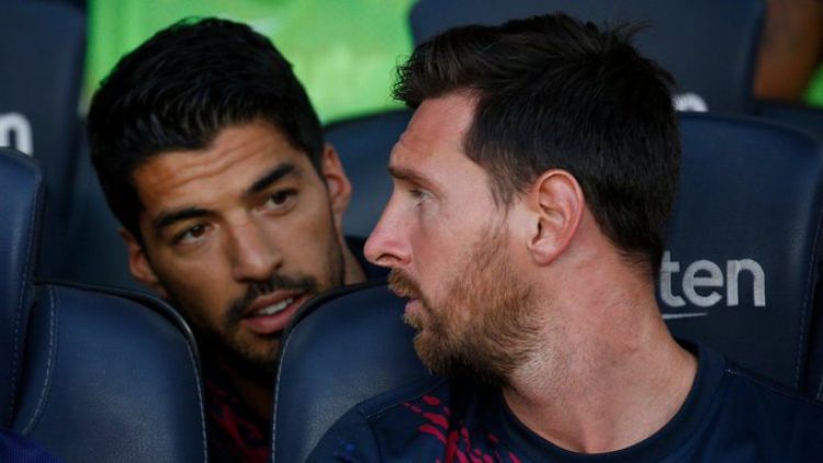 Suárez y Atlético visitan Barcelona en duelo crucial de Liga