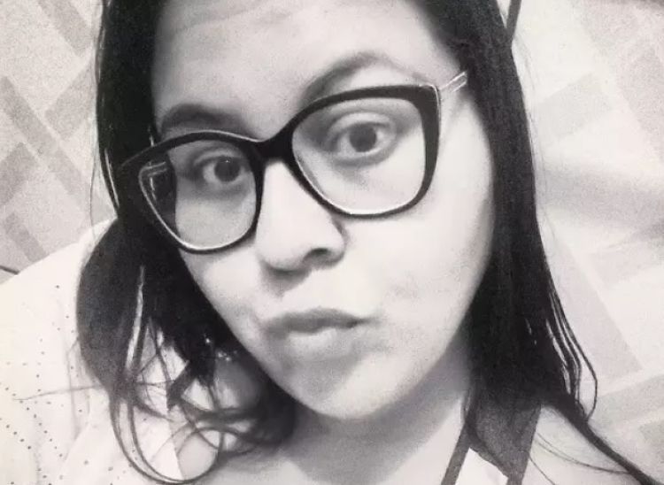 Joven mujer fallece tras perder el control de su motocicleta en Ponta Porã