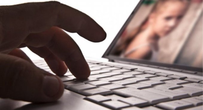 Imputaron y pidieron prisión preventiva para niñera por supuesta pornografía infantil