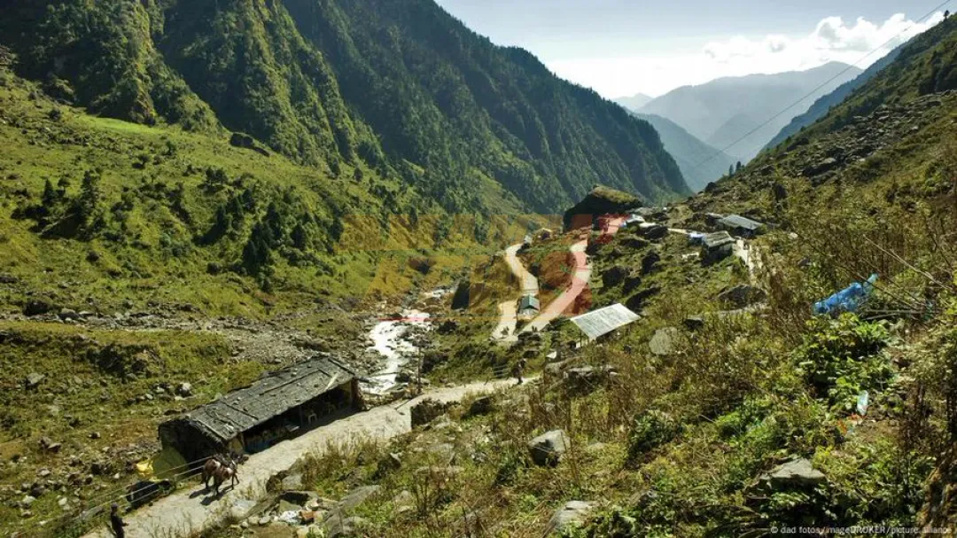 Siete muertos en un accidente de helicóptero en el Himalaya