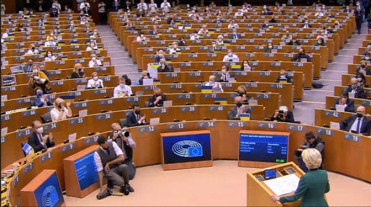 El Parlamento Europeo aprueba el fin de las ventas de coches nuevos de gasolina a partir de 2035