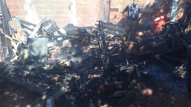 Un hombre de 46 años falleció dentro de una vivienda que se incendió en Pedro Juan Caballero