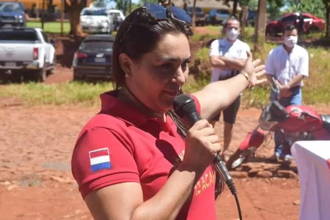 CDE: Dirigente de Fuerza Republicana amenaza con incendiar vehículos de opositores que reciban ayudas sociales