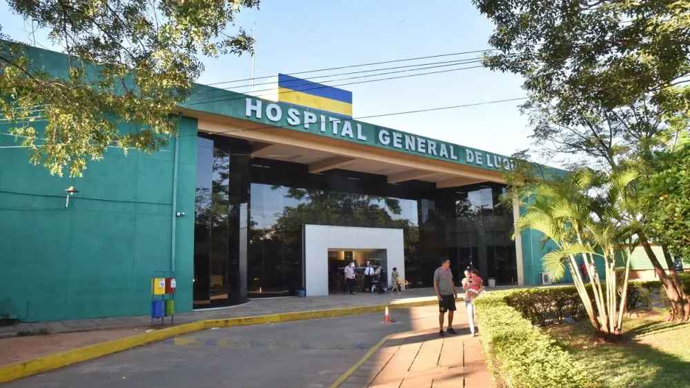 Paciente que falleció en el pasillo se negó a la atención médica, según Hospital de Luque