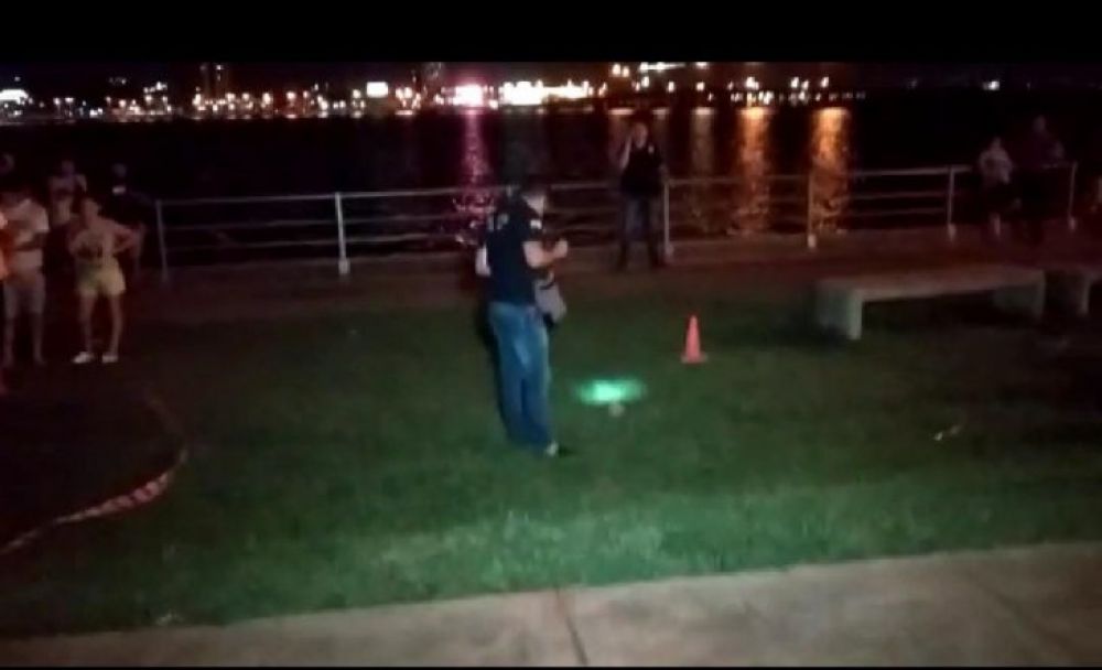 Un hombre es asesinado en la Costanera de Encarnación