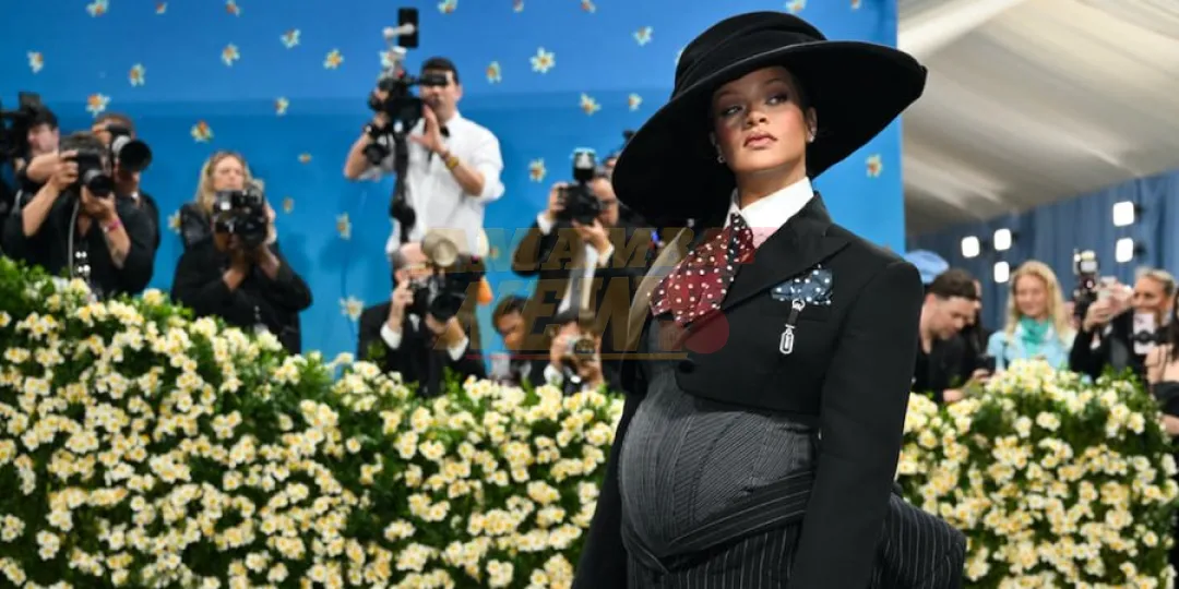 Rihanna revela su tercer embarazo en la noche de la gala del MET