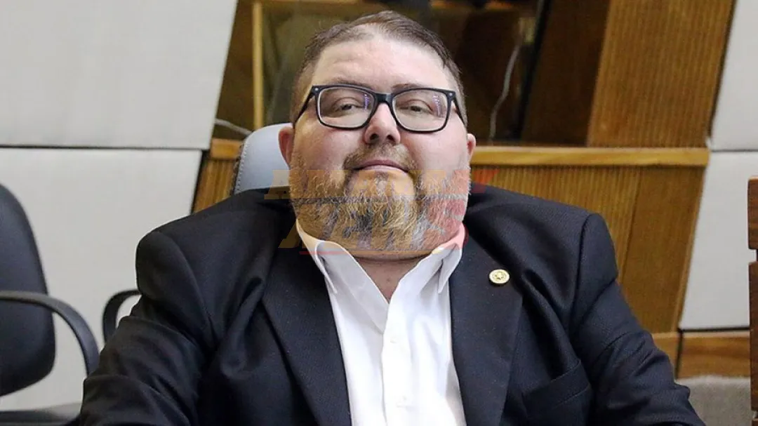 Médico aclara que el diputado Derlis Rodríguez sigue vivo, con edema cerebral