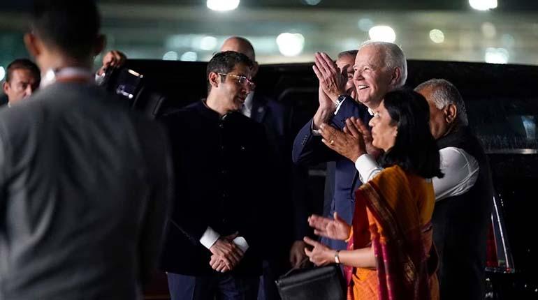 Biden llega a la India para participar en la cumbre del G20