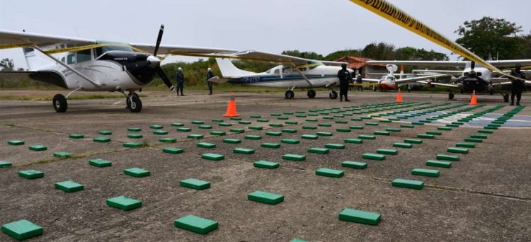 Gobierno de Bolivia identifica rutas y prepara controles contra narcos