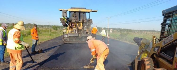 Reportan avance del 81% en el recapado de la ruta PY11 que une a cuatro distritos