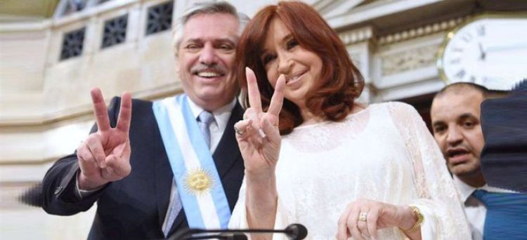 "No soy tan sumiso y ella tampoco pega cuatro gritos": presidente argentino detalla su relacin con Cristina Kirchner