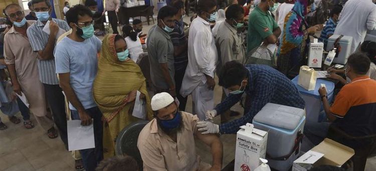 Pandemia de coronavirus registra 10.378 nuevas muertes y 686.590 contagios en el mundo