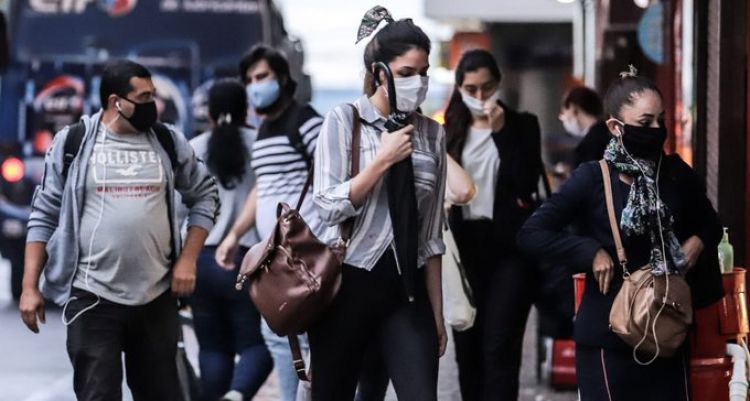 Covid: asintomáticos son eficaces transportadores del virus, alertan