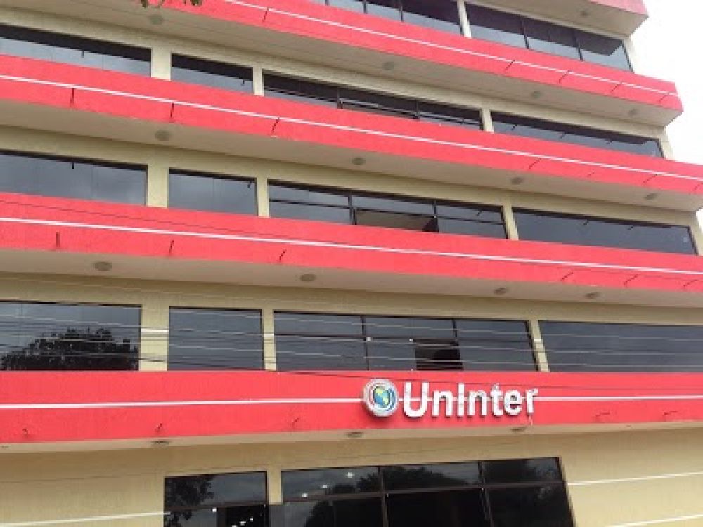 Asaltantes se llevan unos G. 200 millones de universidad Uninter