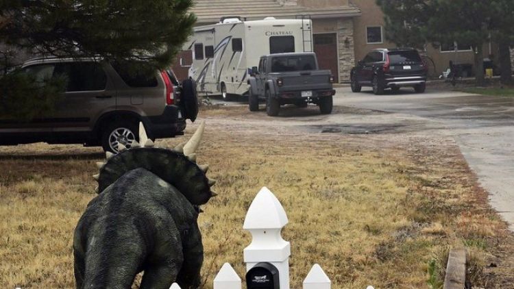 Padres y 2 hijos muertos en homicidio-suicidio en EE.UU.